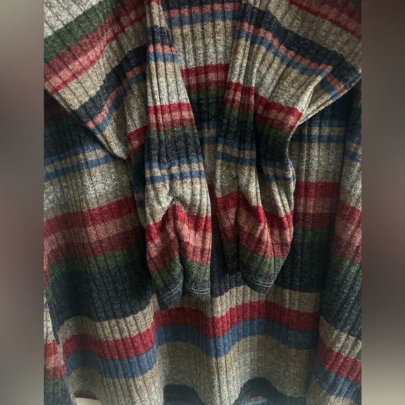 Avenue Sweater Gray Red Green Blue Ribbed Knit Pullover Keyhole 14/16 (XL) - Picture 3 of 5